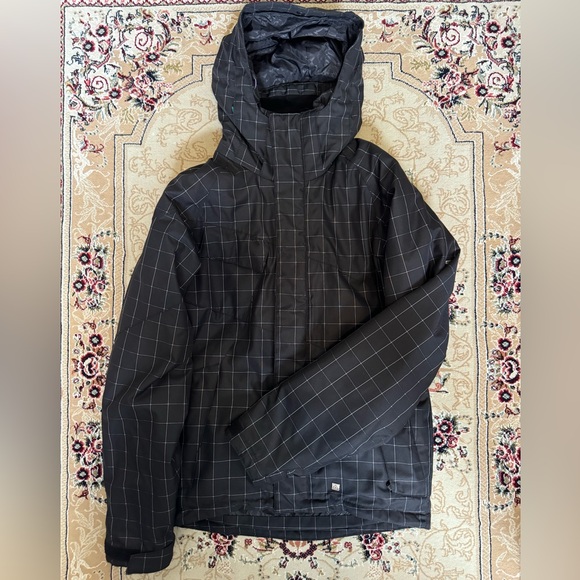 Ski/Snowboarding/Snow Jacket - Picture 1 of 3